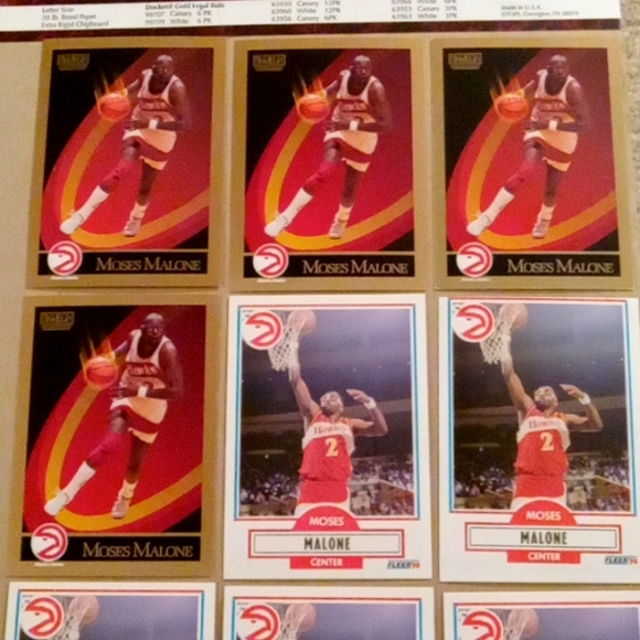 Lot of 33 Moses Malone Hawks, Bucks, and 76ers basketball cards - Picture 14 of 16